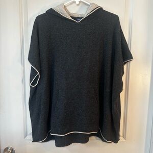 Splendid Cashmere/Wool Blend Grey & Cream Trim Hooded Poncho, Size XS